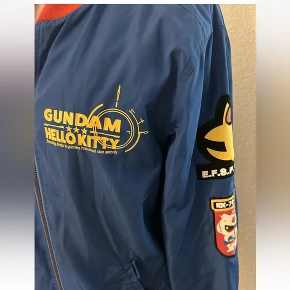 Hello Kitty X atsuko Gundam Sanrio Red Blue Bomber Medium *flaw* Read* - Picture 3 of 11